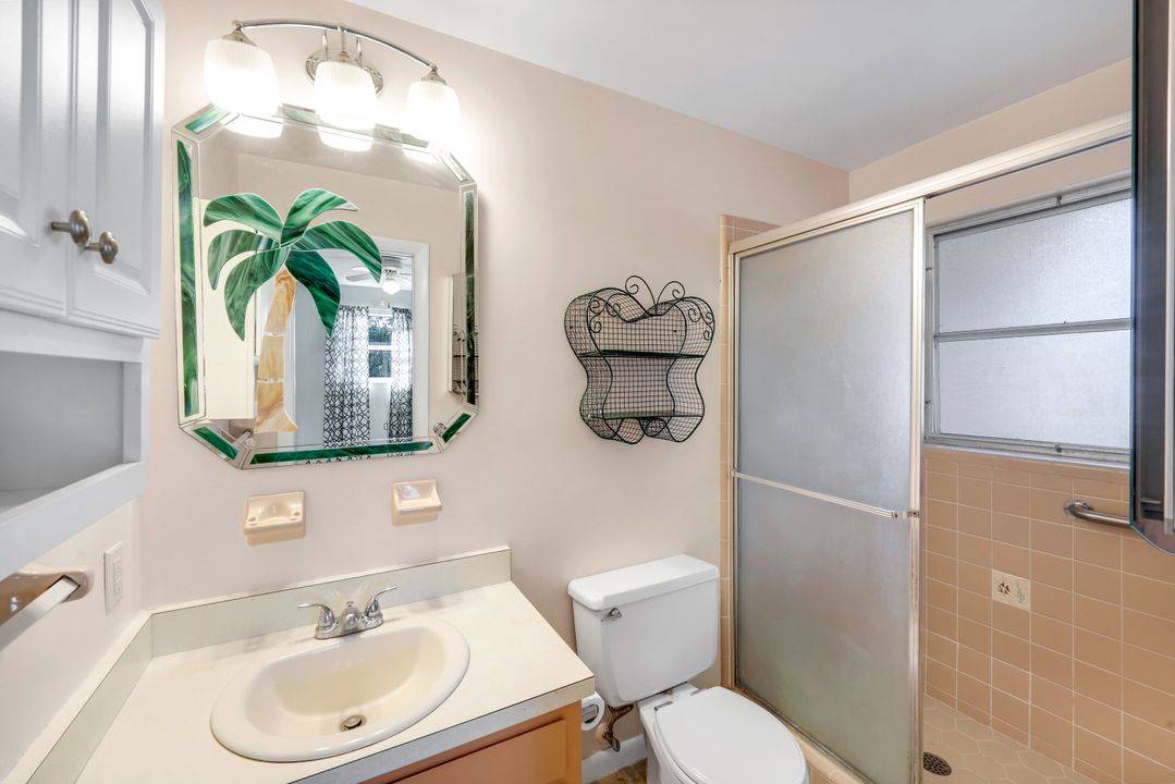 8760 Dartmouth St, Fort Myers, FL 33907