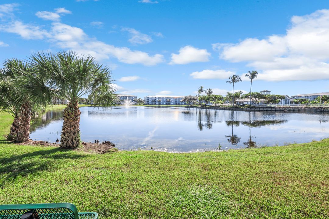 16685 Lake Cir Dr #1012, Fort Myers, FL 33908