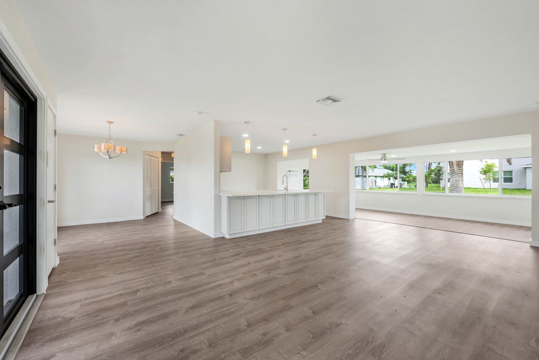 1202 SE 14th Terrace, Cape Coral, FL 33990