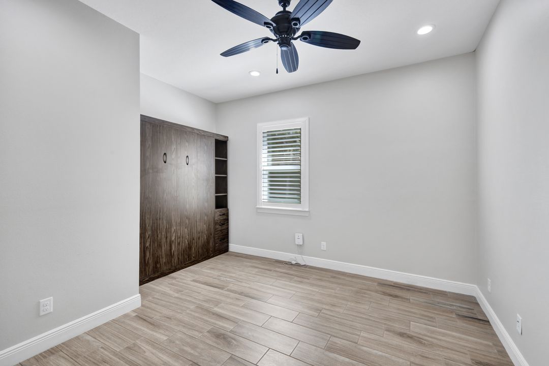 1189 S Town and River Dr, Fort Myers, FL 33919