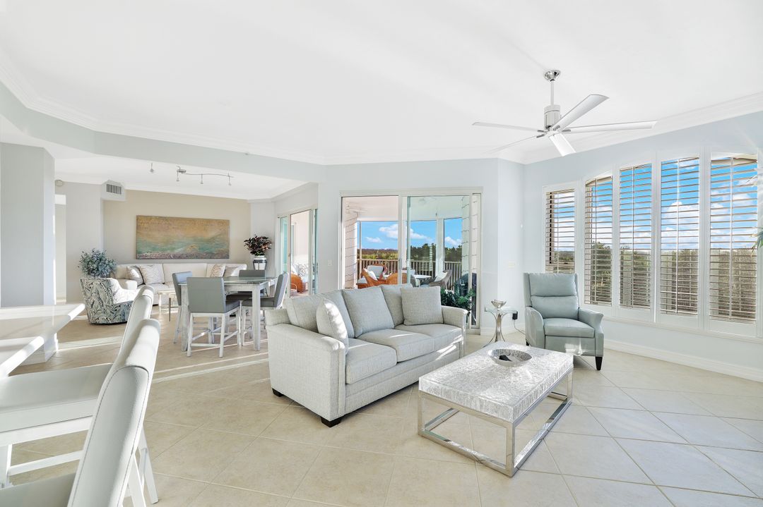 4811 Island Pond Ct #302, Bonita Springs, FL 34134