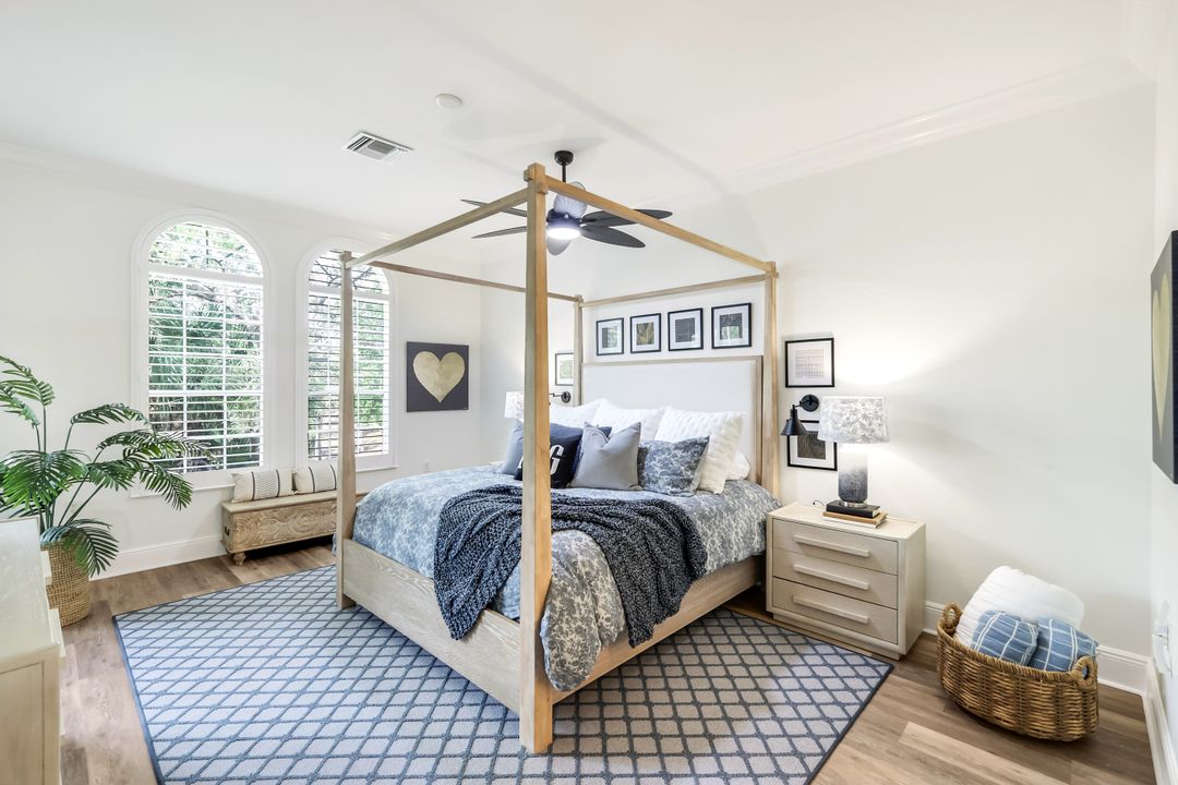 9097 Cherry Oaks Tr #201, Naples, FL 34114