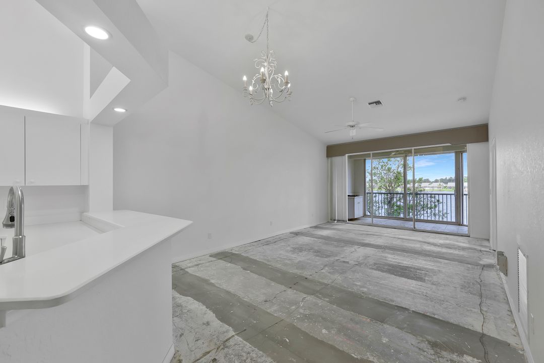 3420 W Crown Pointe Blvd #202, Naples, FL 34112