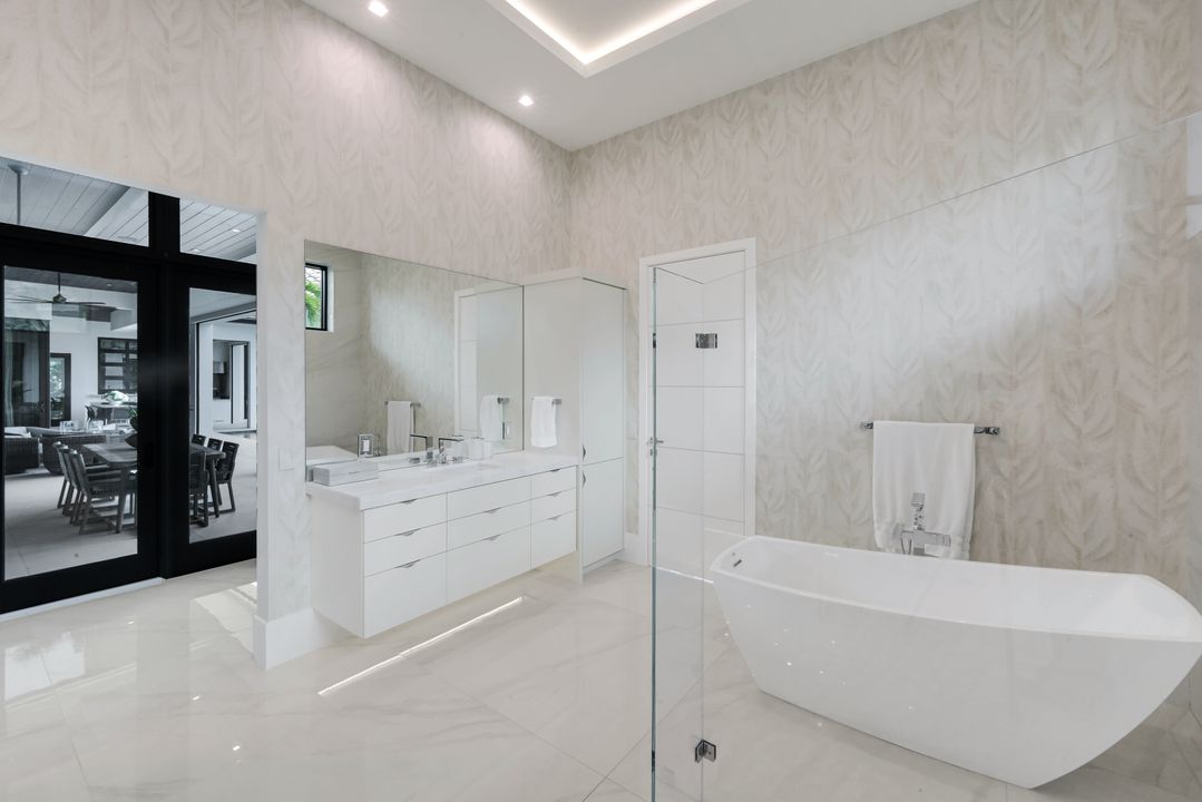 1631 Collingswood Ct, Marco Island, FL 34145