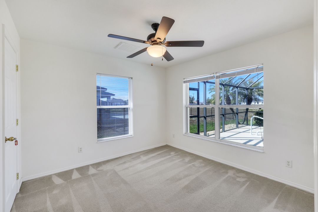 1207 NW 15th Terrace, Cape Coral, FL 33993