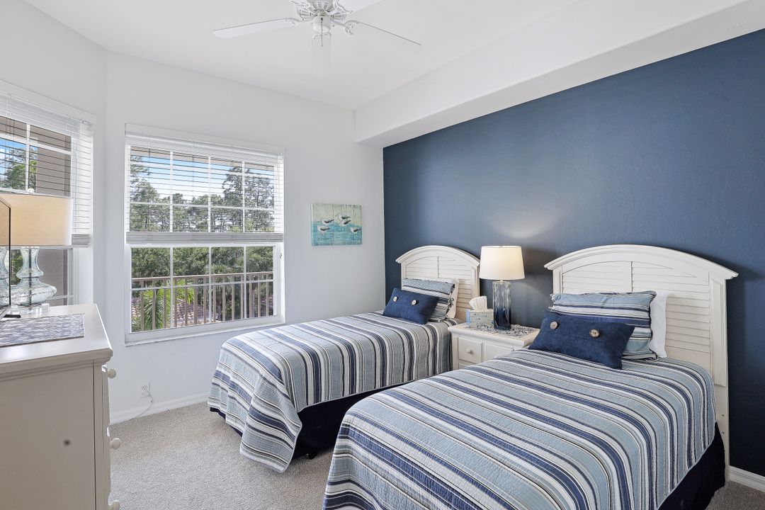 8223 Parkstone Pl #306, Naples, FL 34120