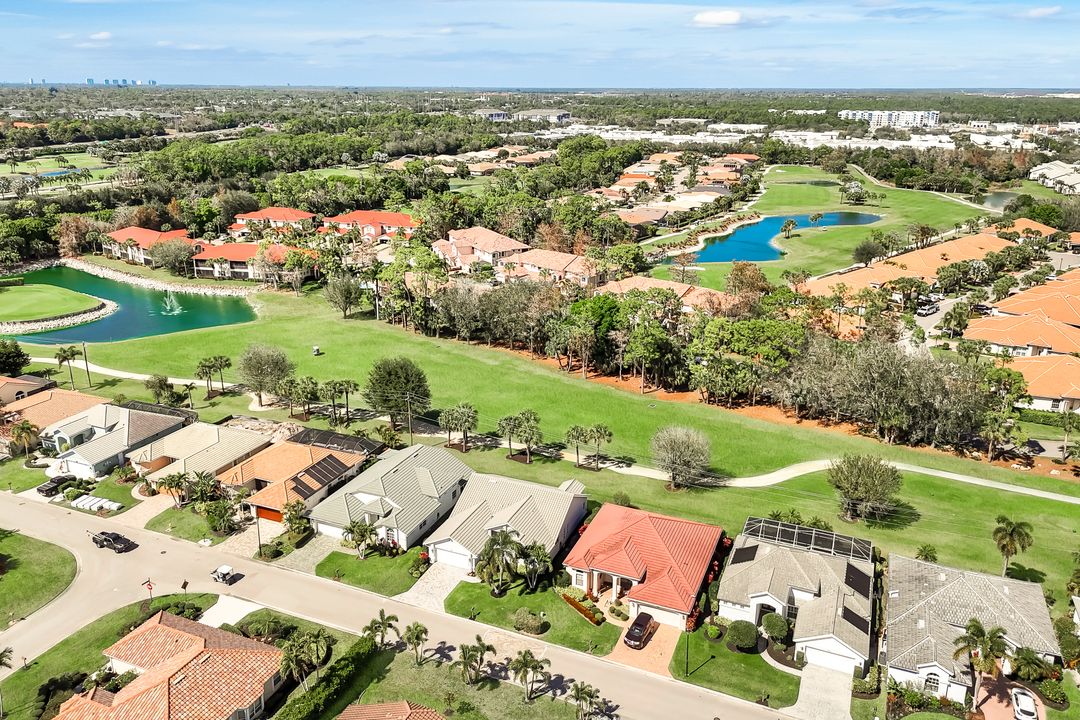 12651 Hunters Ridge Dr, Bonita Springs, FL 34135