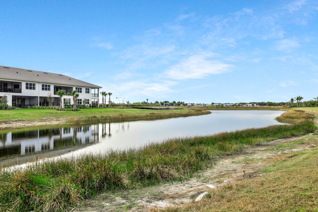 15336 Lucerna St #101, Naples, FL 34114