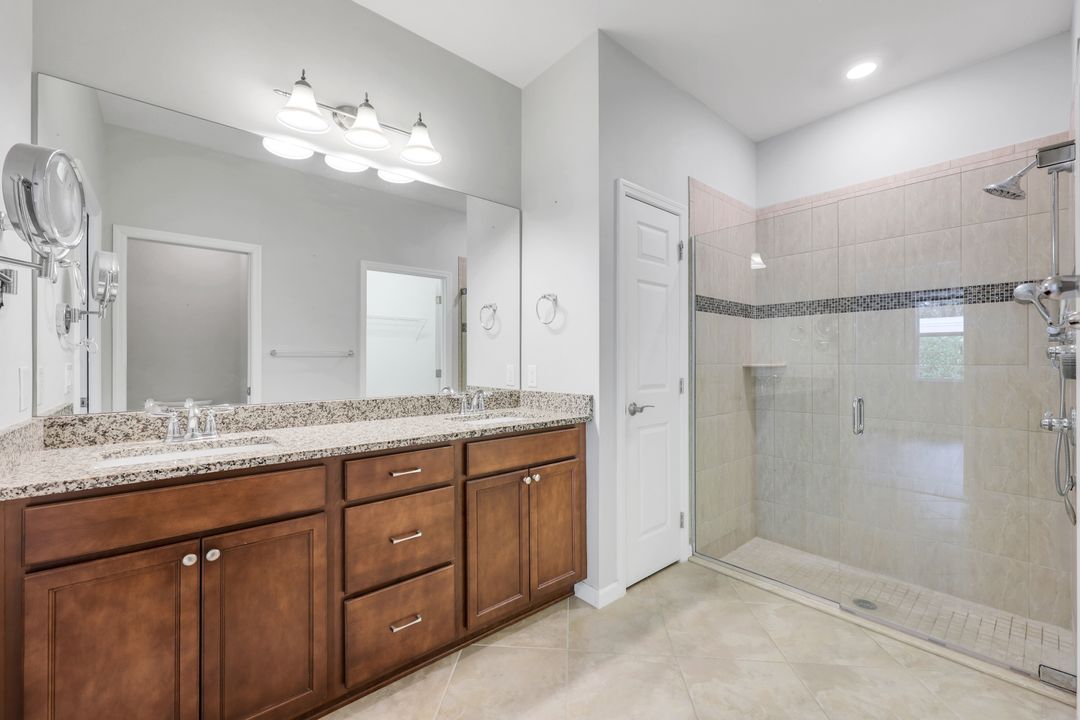 20005 Parrot Key Ct, Estero, FL 33928