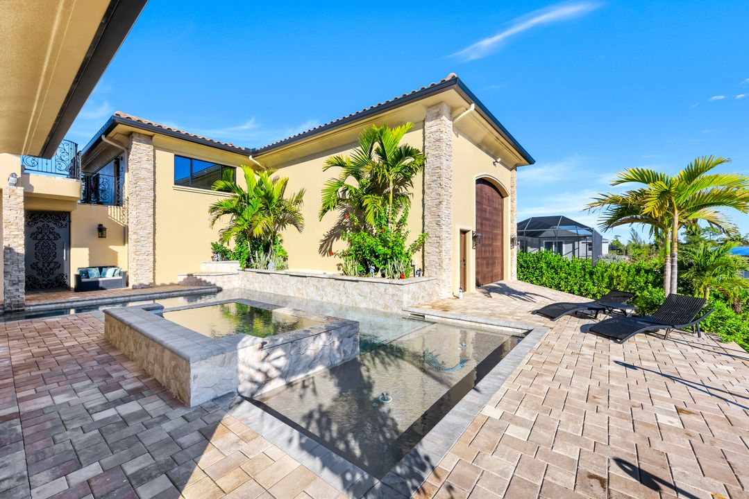 2709 NW 41st Ave, Cape Coral, FL 33993