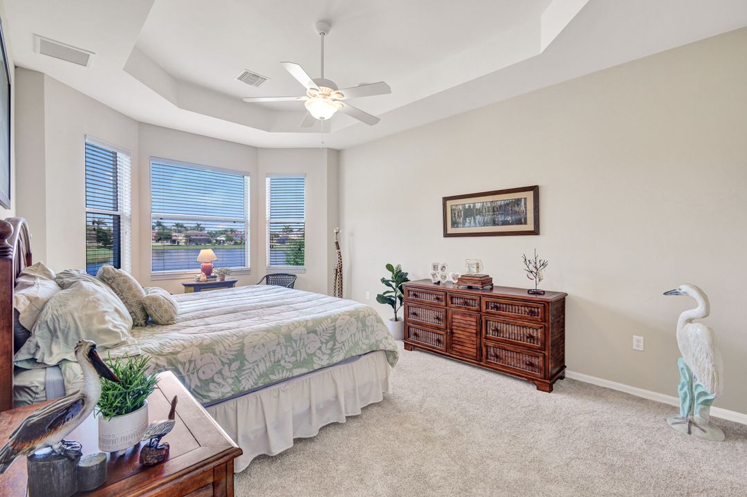 8627 Sumner Ave, Fort Myers, FL 33908