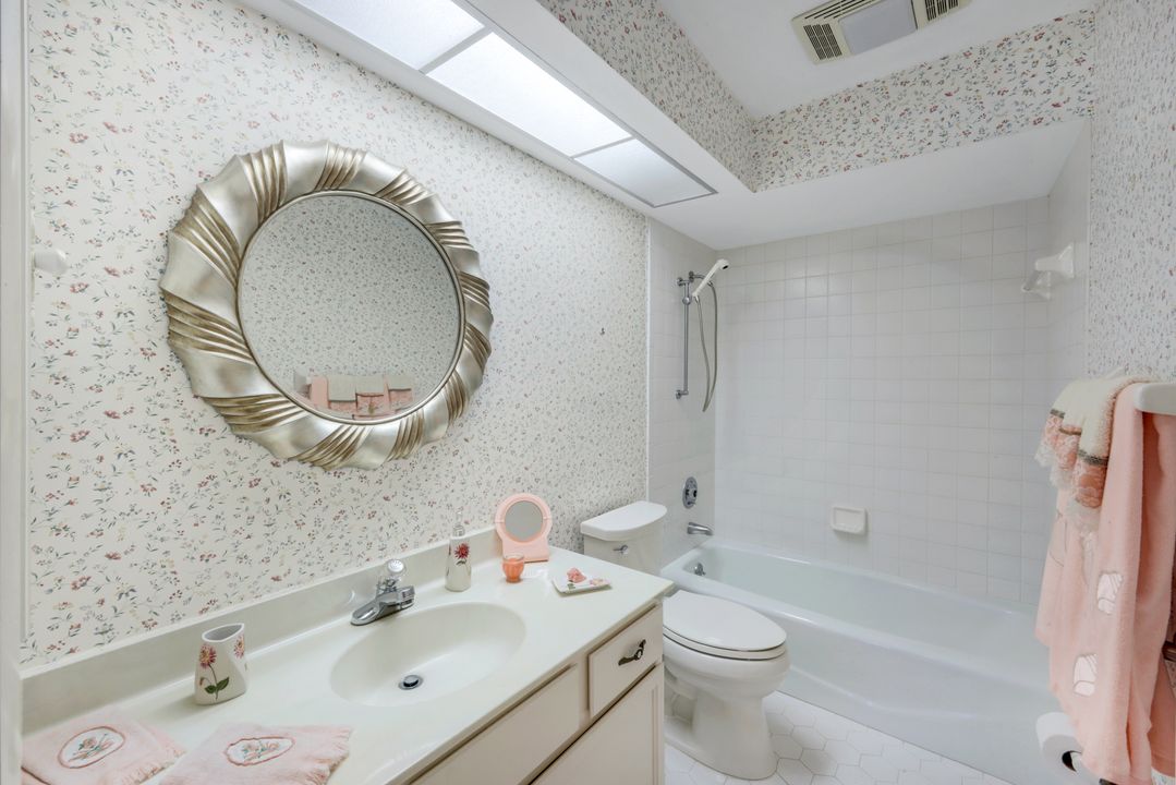 1351 Medinah Dr, Fort Myers, FL 33919