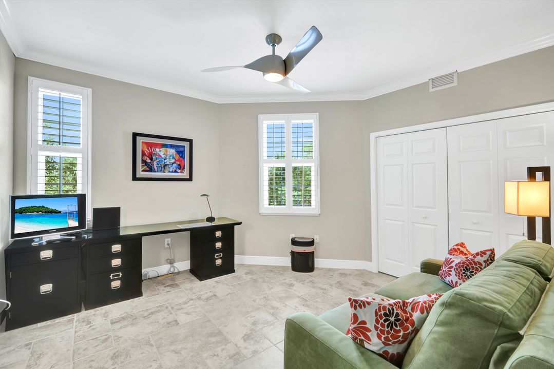 337 Vintage Bay Dr #D1, Marco Island, FL 34145