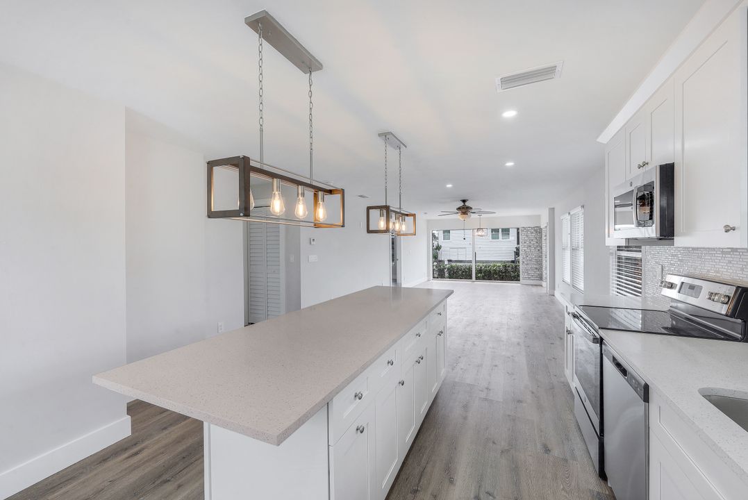 2848 Arbutus St #D1, Naples, FL 34112