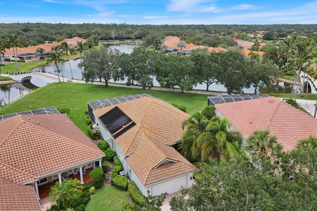 5855 Charlton Way, Naples, FL 34119