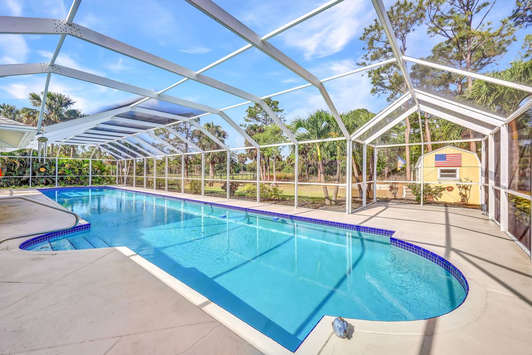 731 25th St SW, Naples, FL 34117