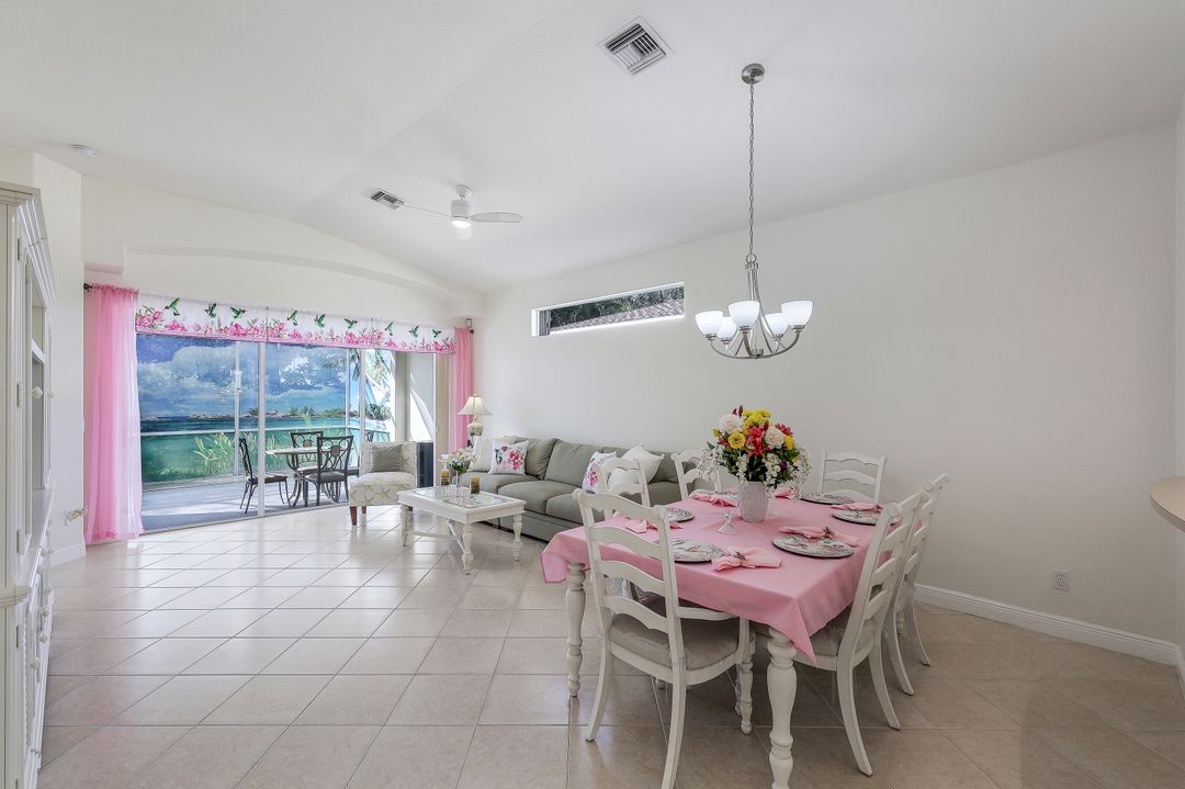 8687 Ibis Cove Cir, Naples, FL 34119