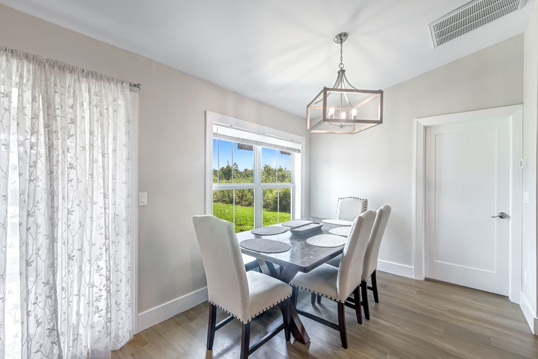 2806 22nd St W, Lehigh Acres, FL 33971