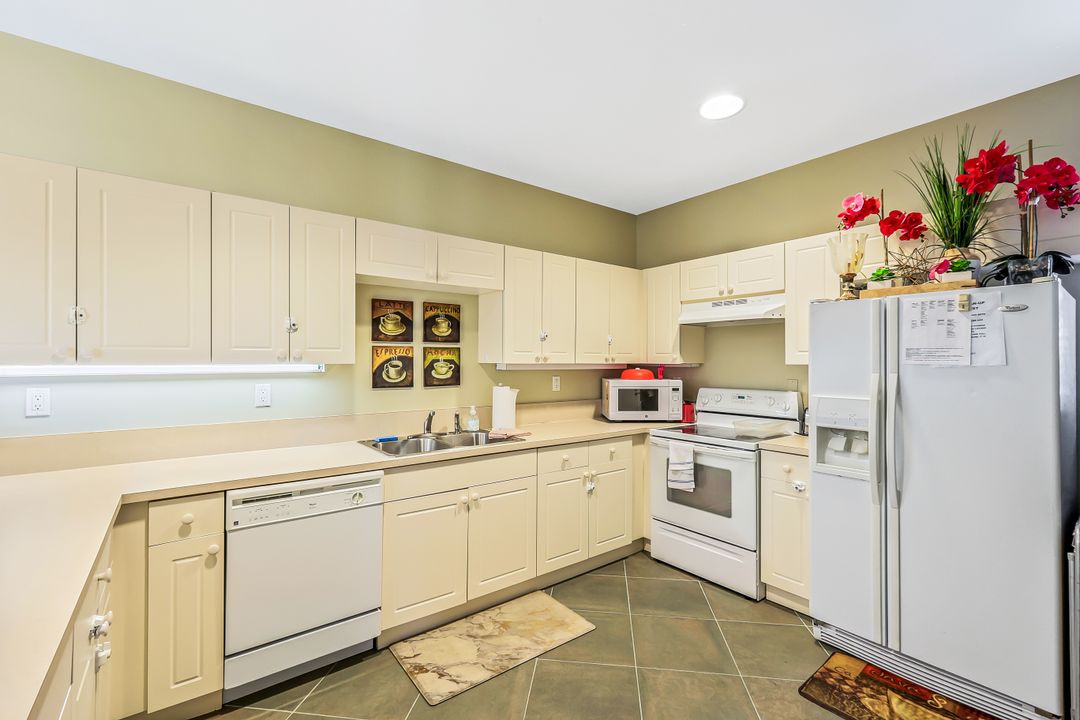 15430 Bellamar Cir #3012, Fort Myers, FL 33908