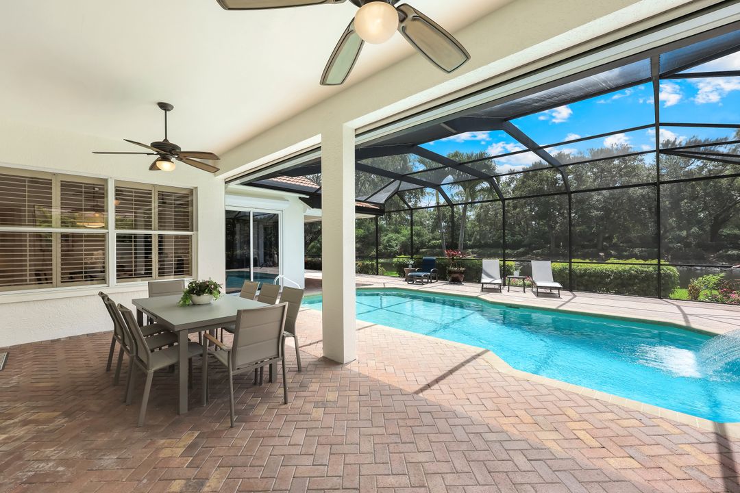 6632 Glen Arbor Way, Naples, FL 34119