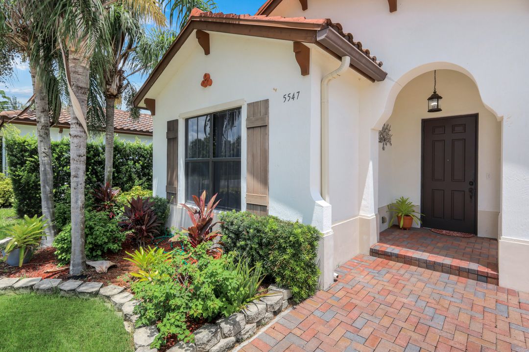5547 Ferrari Ave, Ave Maria, FL 34142