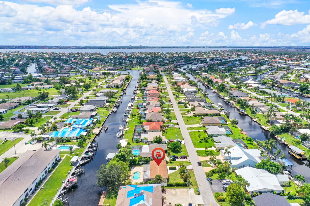 4807 Triton Ct W, Cape Coral, FL 33904