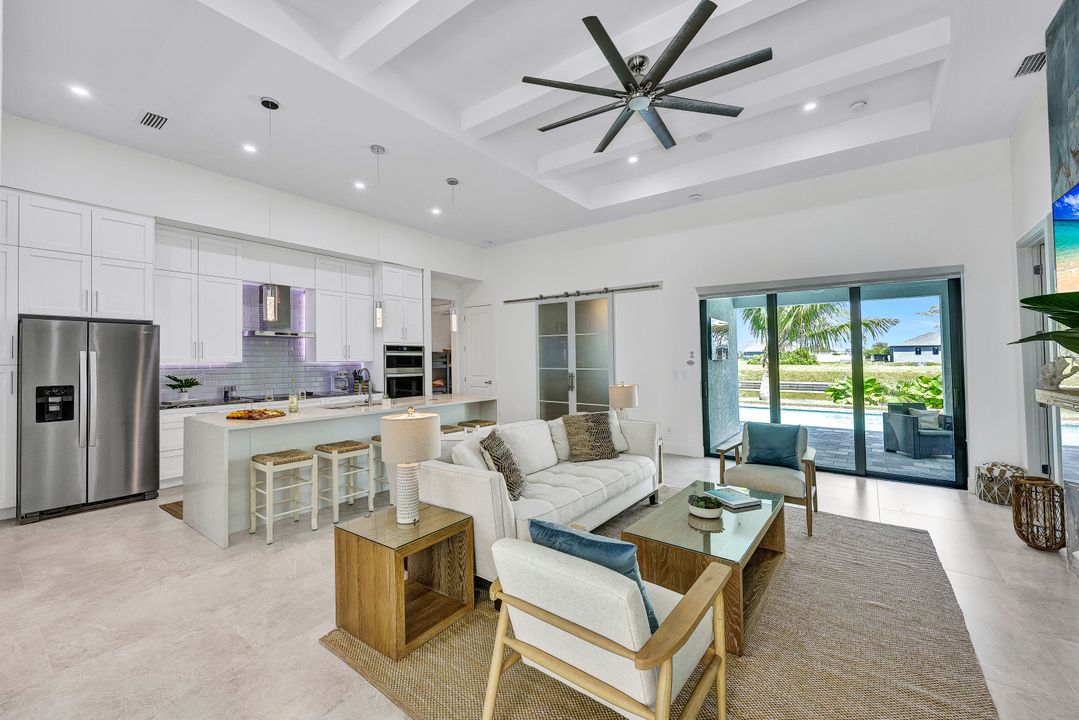 23 NE 8th Terrace, Cape Coral, FL 33909