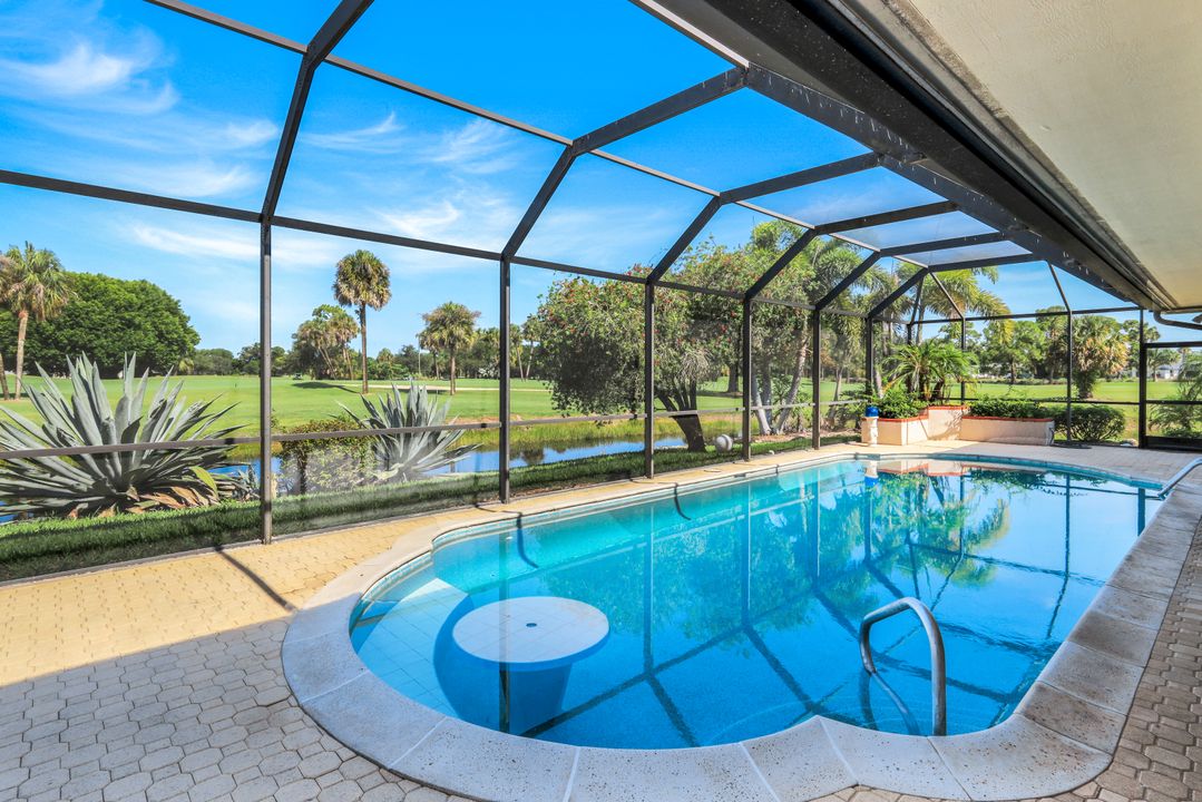 2227 Regal Way, Naples, FL 34110