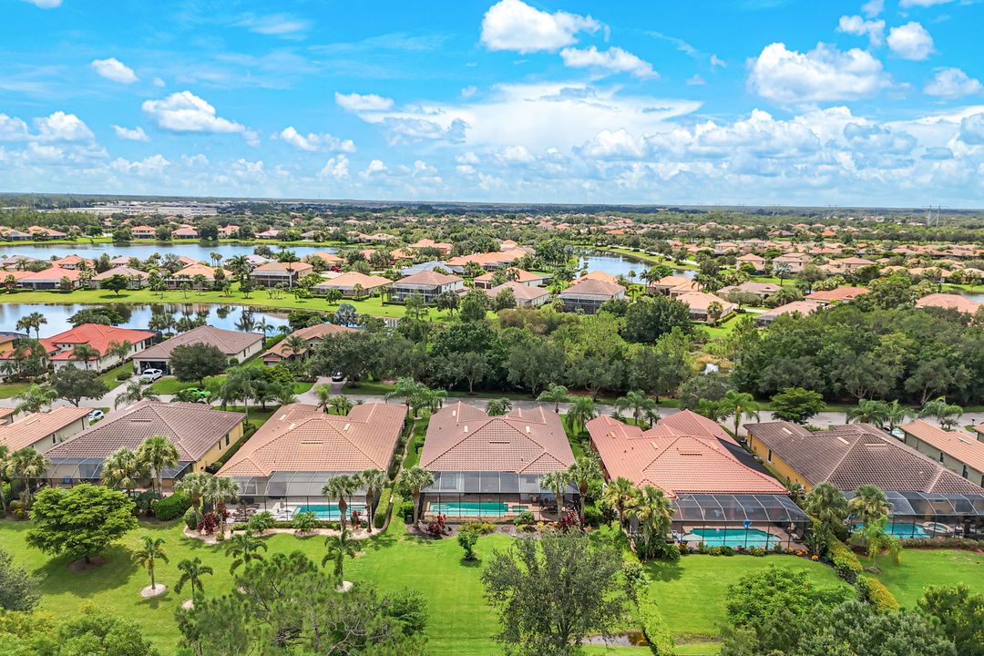 10194 Belcrest Blvd, Fort Myers, FL 33913