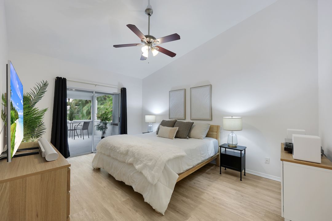 10951 Fieldfair Dr, Naples, FL 34119