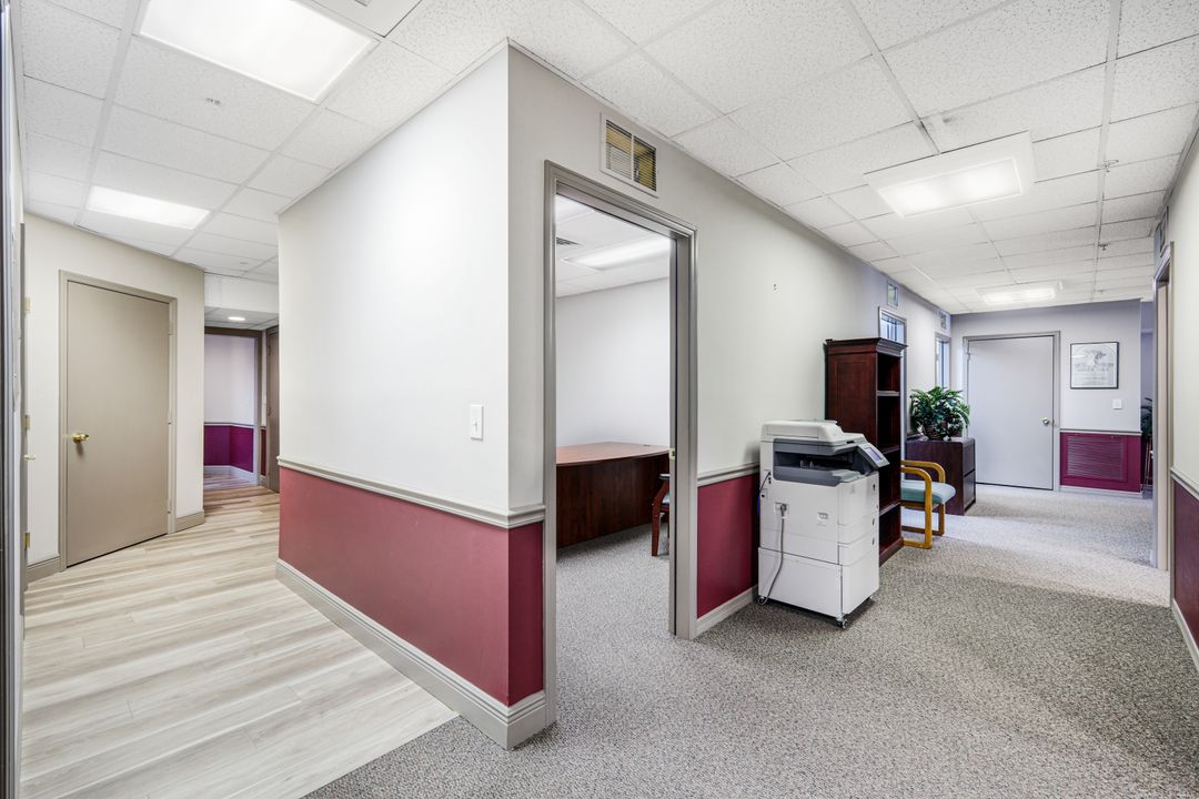 1361 Royal Palm Square Blvd, Fort Myers, FL 33919