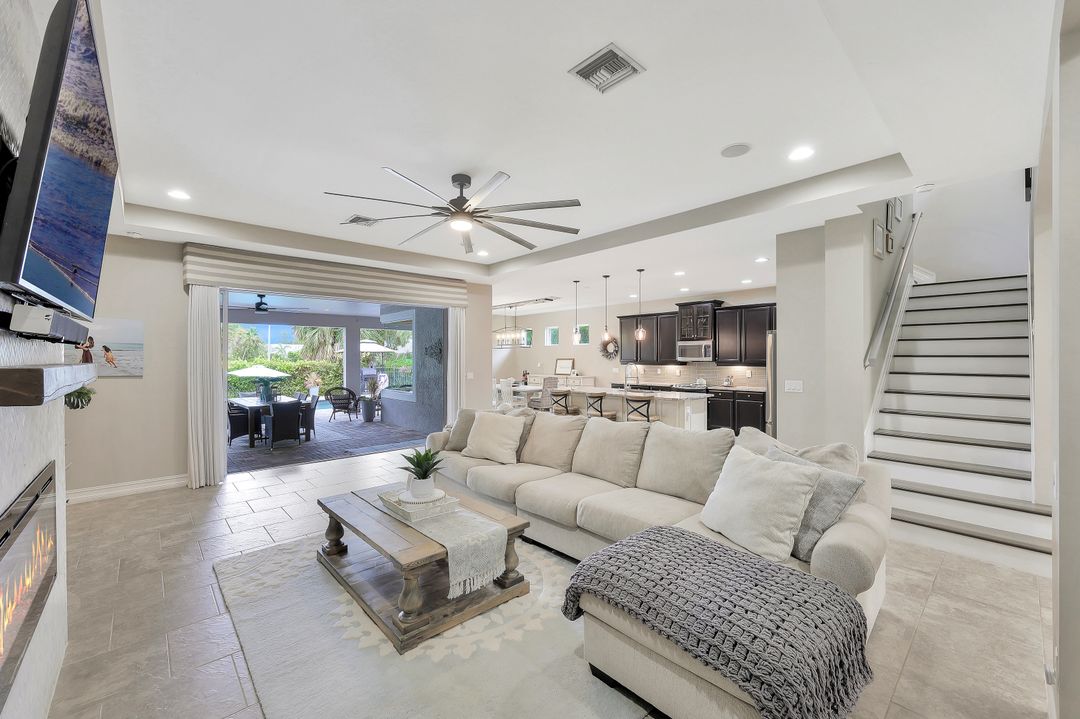 3040 Scarlet Oak Pl, North Fort Myers, FL 33903