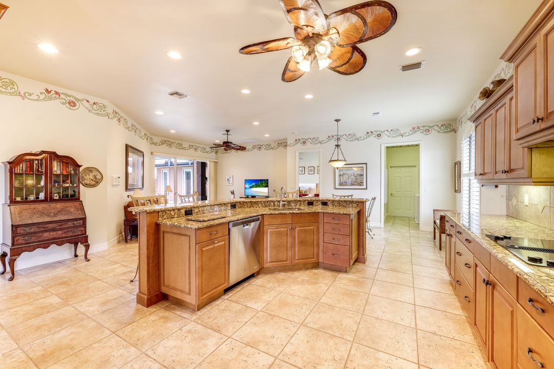 27259 High Seas Ln, Bonita Springs, FL 34135