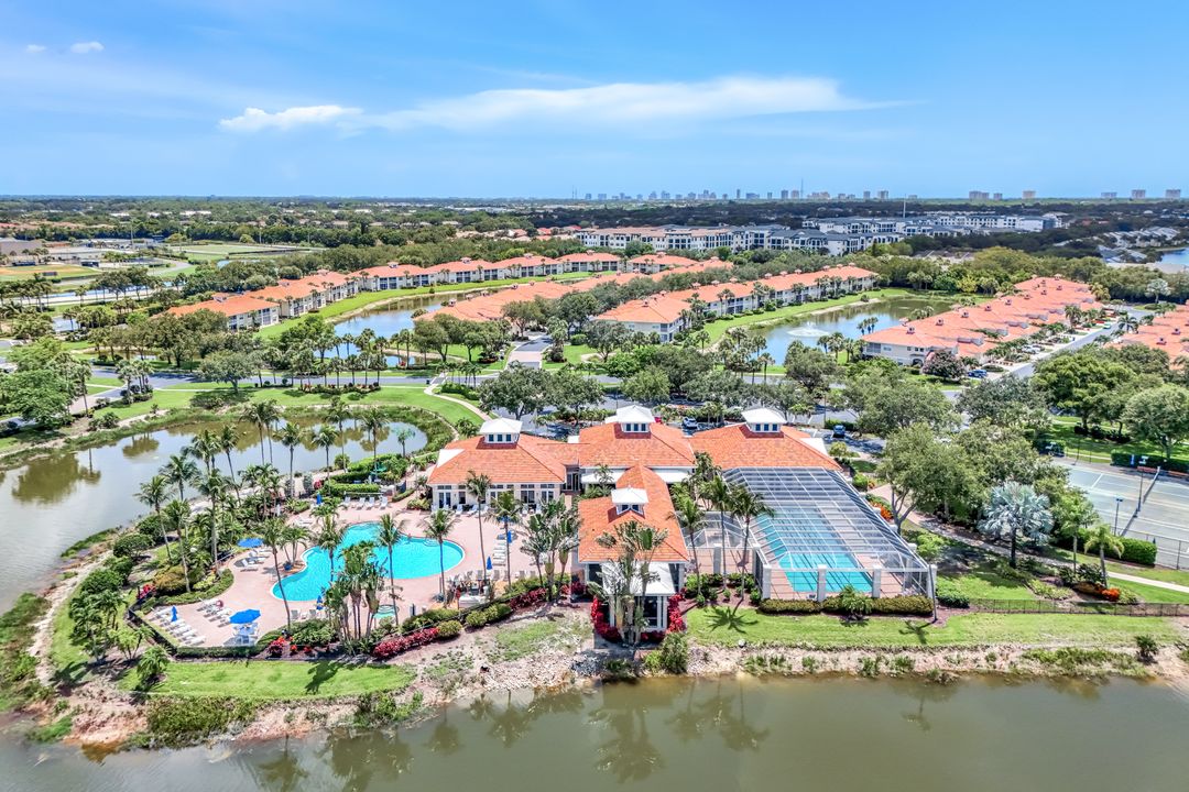 3082 Windsong Ct #303, Naples, FL 34109