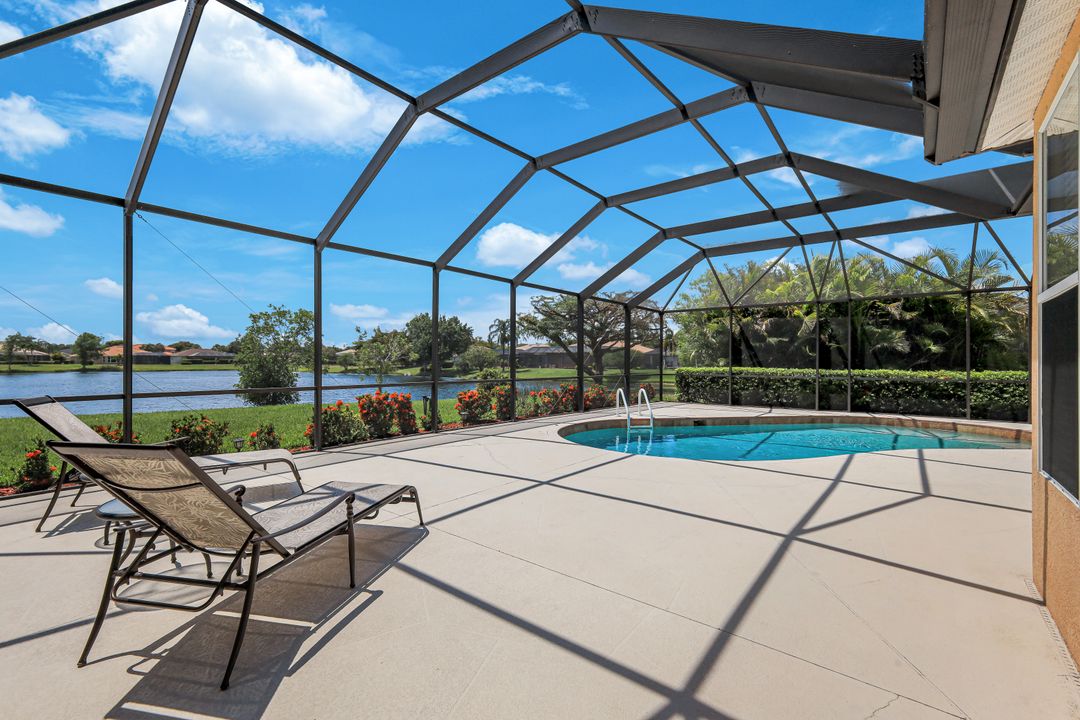 15076 Balmoral Loop, Fort Myers, FL 33919