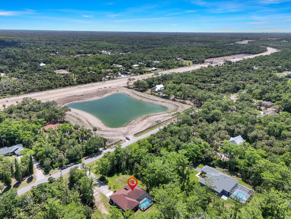 575 12th Ave NW, Naples, FL 34120