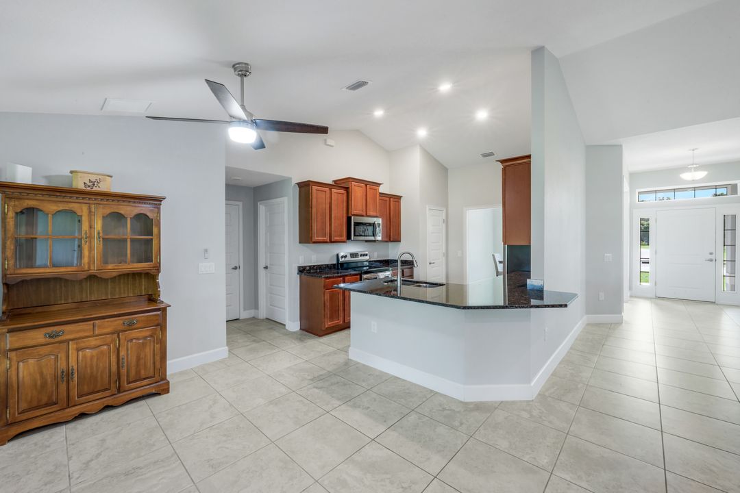 3457 NE 18th Pl, Cape Coral, FL 33909
