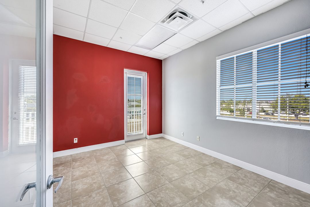 1212 Country Club Blvd #301 & 302, Cape Coral, FL 33990