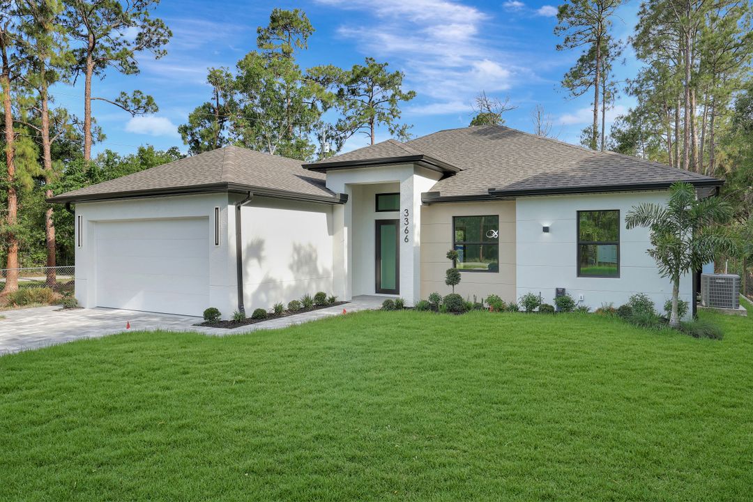 3366 72nd Ave NE, Naples, FL 34120