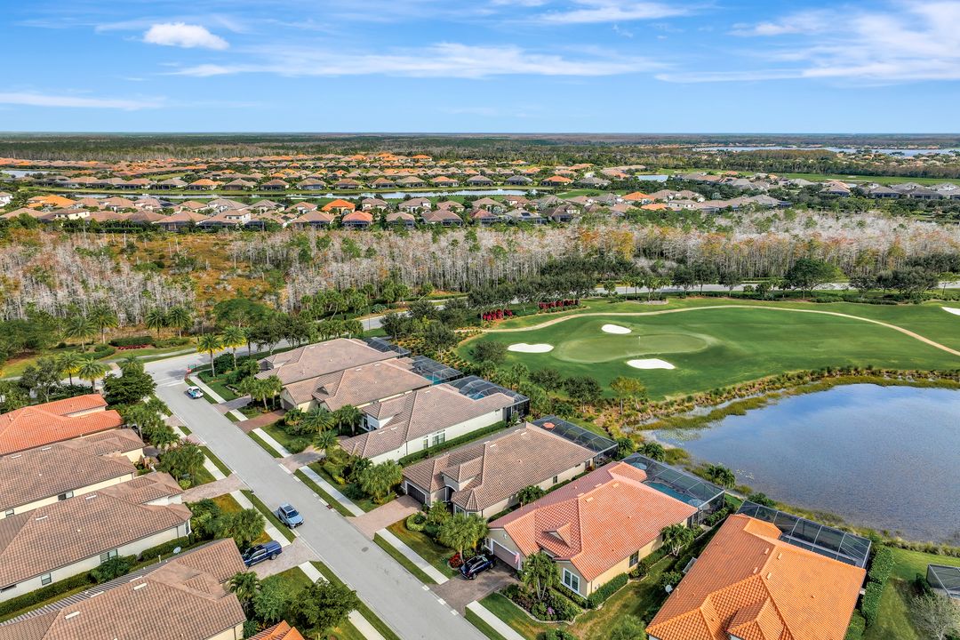 8908 Savona Ct, Naples, FL 34119