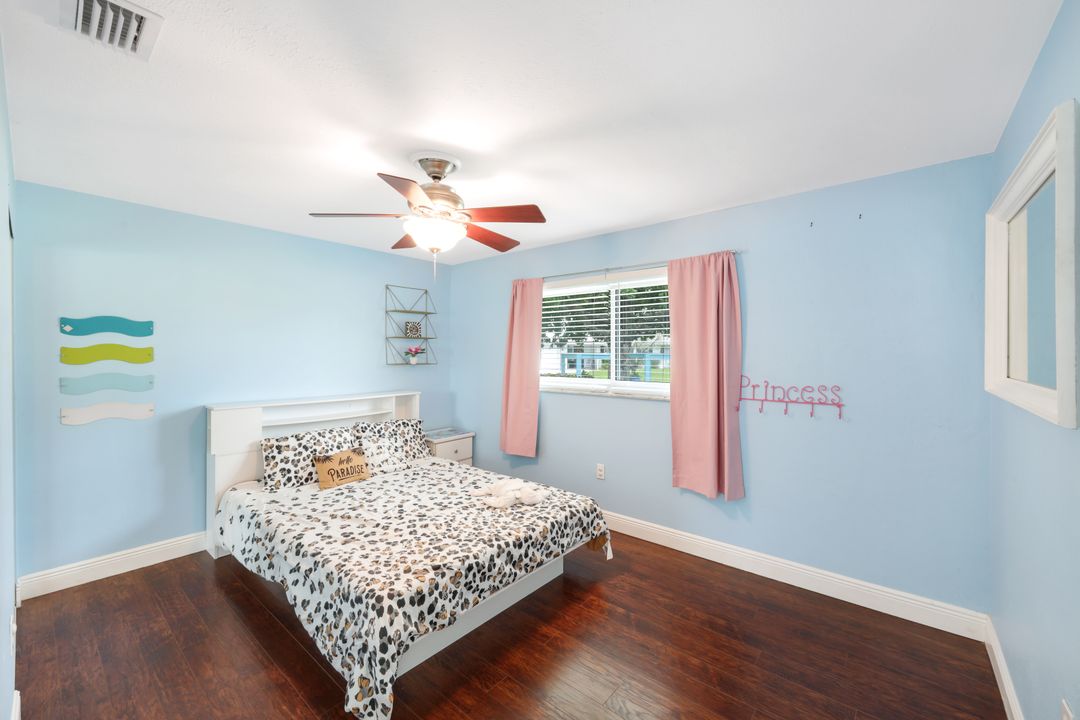 1683 S Hermitage Rd, Fort Myers, FL 33919