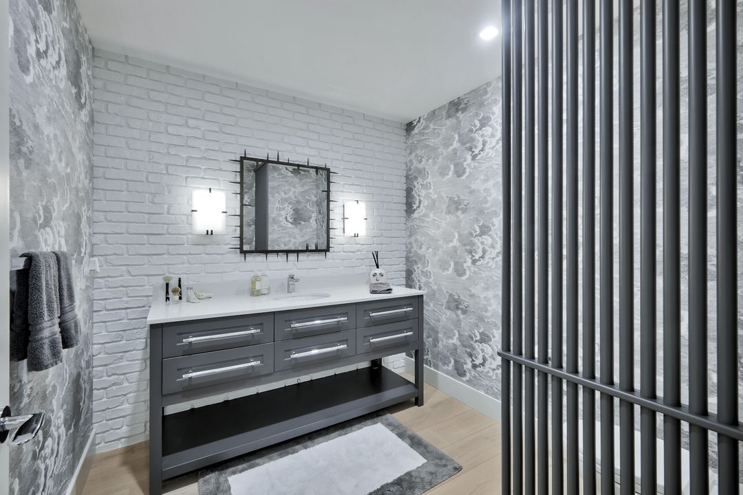 13915 Old Coast Rd #1702, Naples, FL 34110