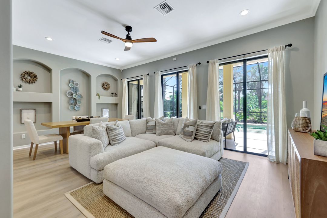 12693 Kentwood Ave, Fort Myers, FL 33913