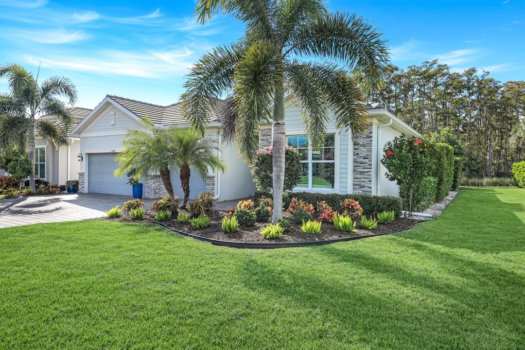 14841 Blue Bay Cir, Miromar Lakes, FL 33913
