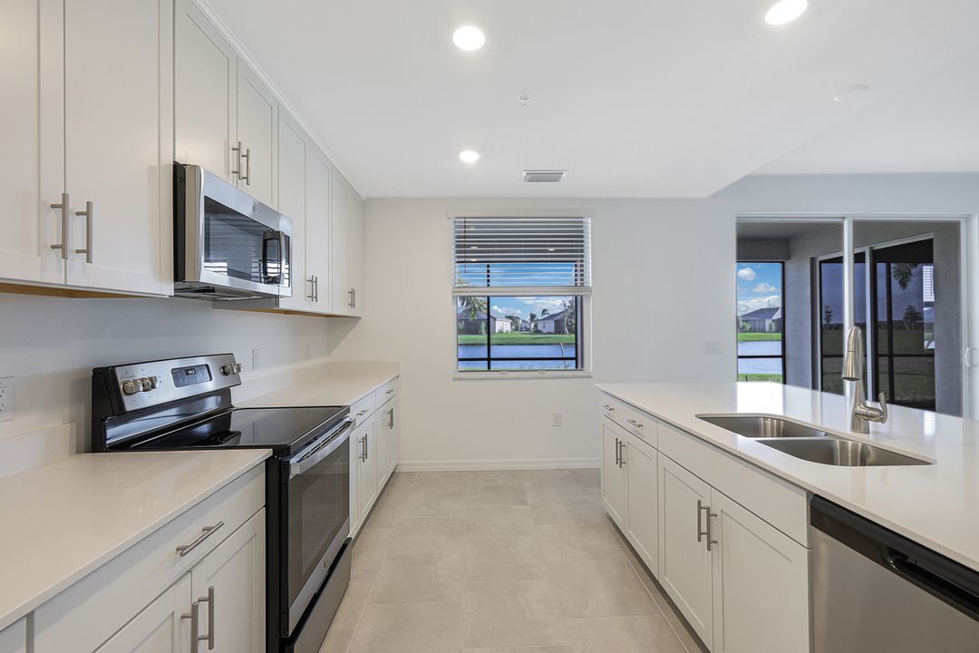 5739 Oakmont Ct, Ave Maria, FL 34142
