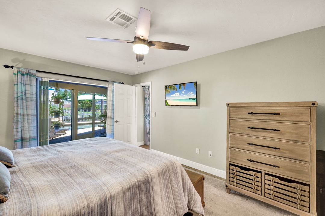 703 SE 33rd Terrace, Cape Coral, FL 33904