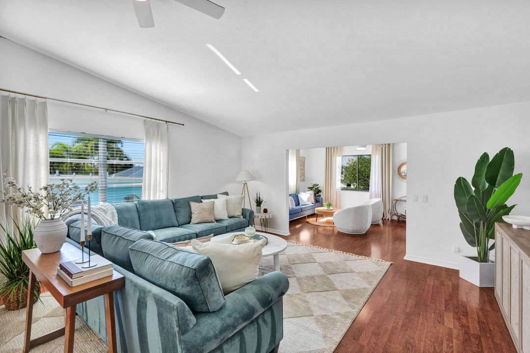 1285 Grand Canal Dr, Naples, FL 34110