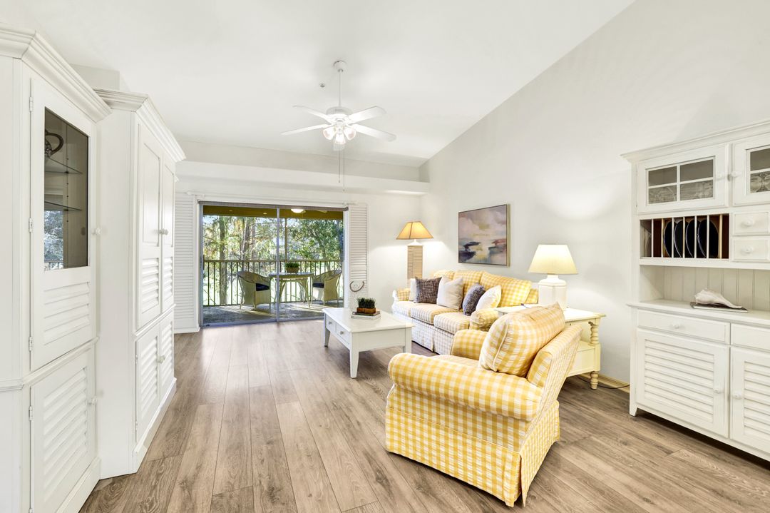 3715 Buttonwood Way #1722, Naples, FL 34112