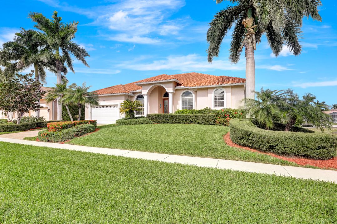 778 Bluebonnet Ct, Marco Island, FL 34145