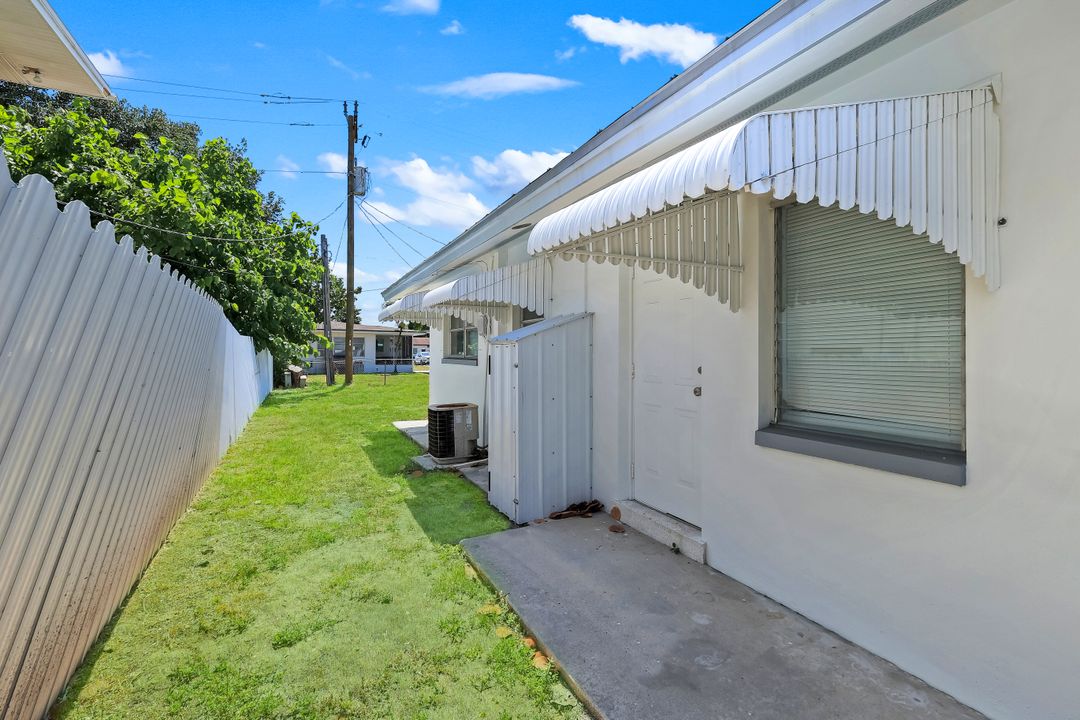 4905 Viceroy St #B, Cape Coral, FL 33904